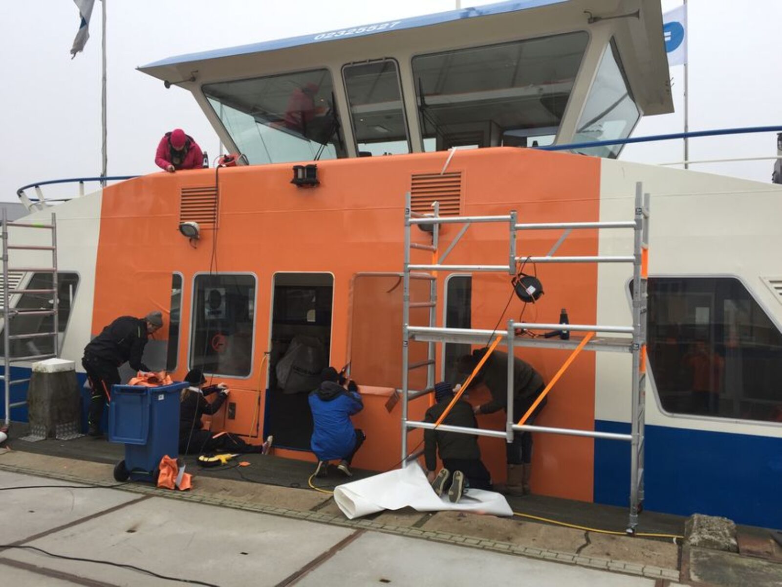 Sim Up Pont IJveer 50 Amsterdam NDSM-werf Amsterdam Centraal Station Reclame