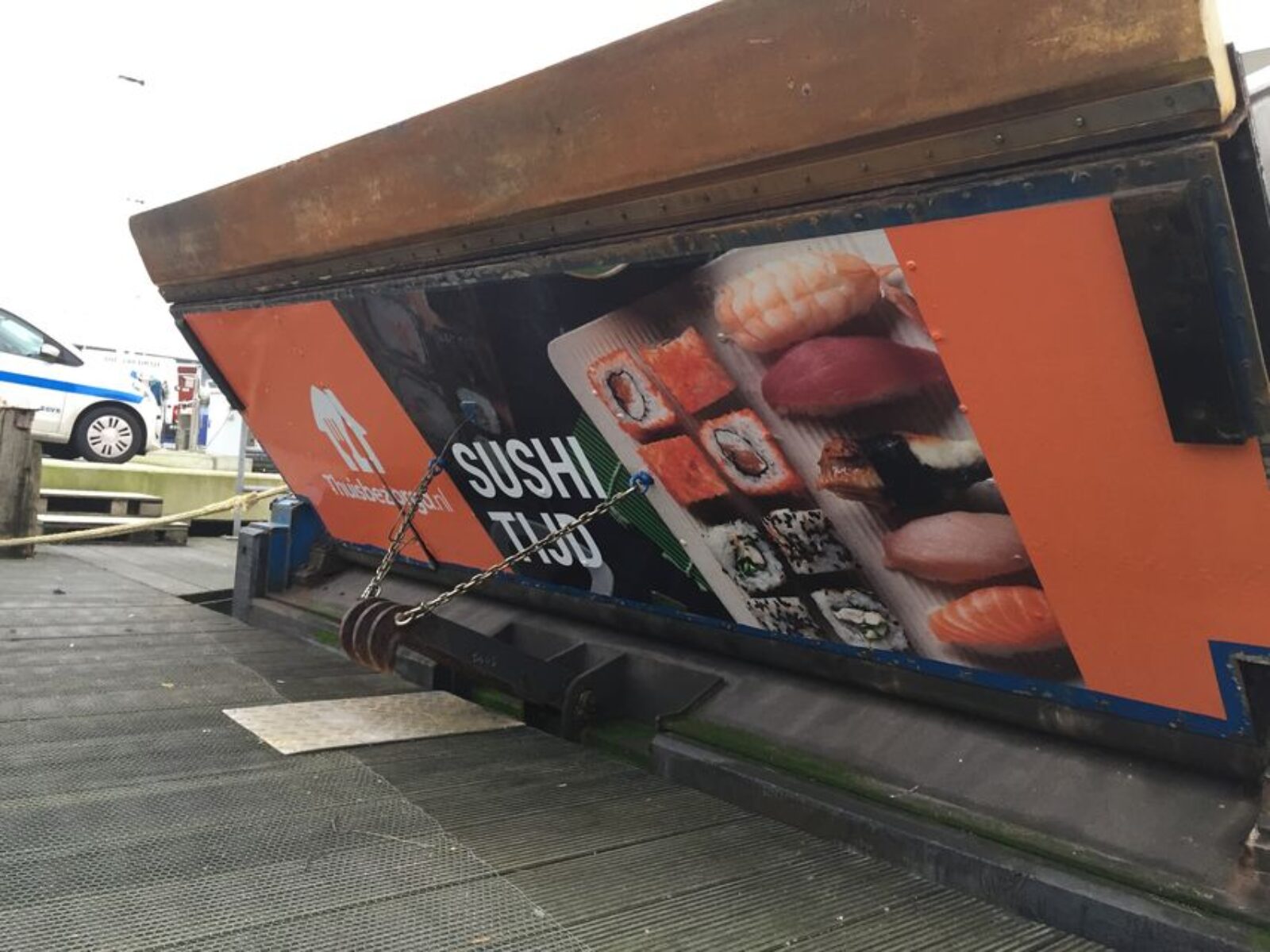 Thuisbezorgd Just Eat Pont IJveer 50 Amsterdam NDSM-werf Amsterdam Centraal Station Reclame
