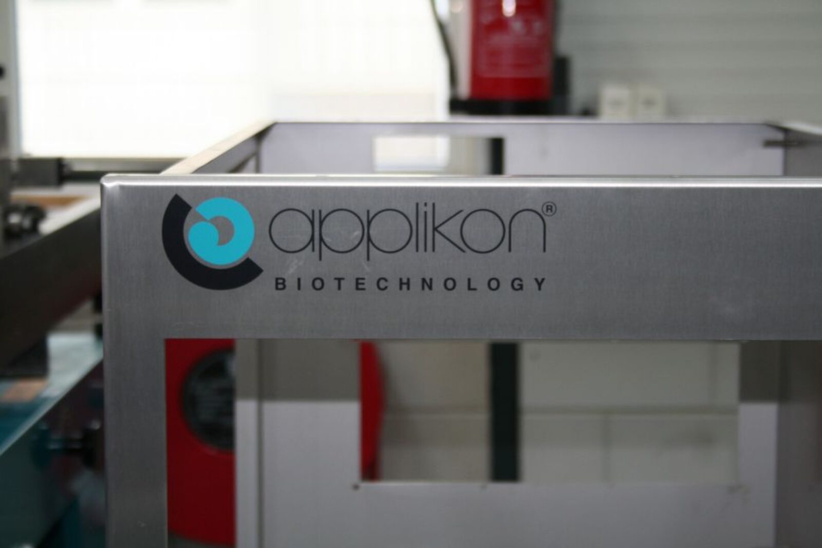 Applikon Biotechnolology Laser Branding Graveren 3