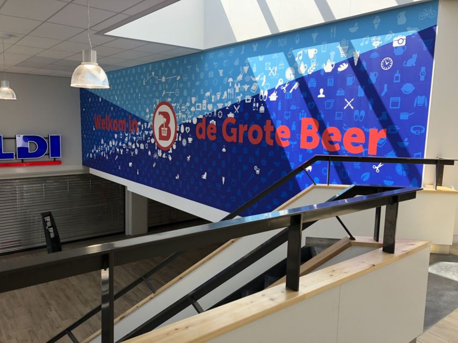 Winkelcentra de Grote Beer Billing Indoor Groot