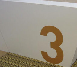 Derde verdieping sticker zijkant wand