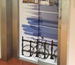 Sticker Lift Gracht Getekend Gebouw Bedrijfspand