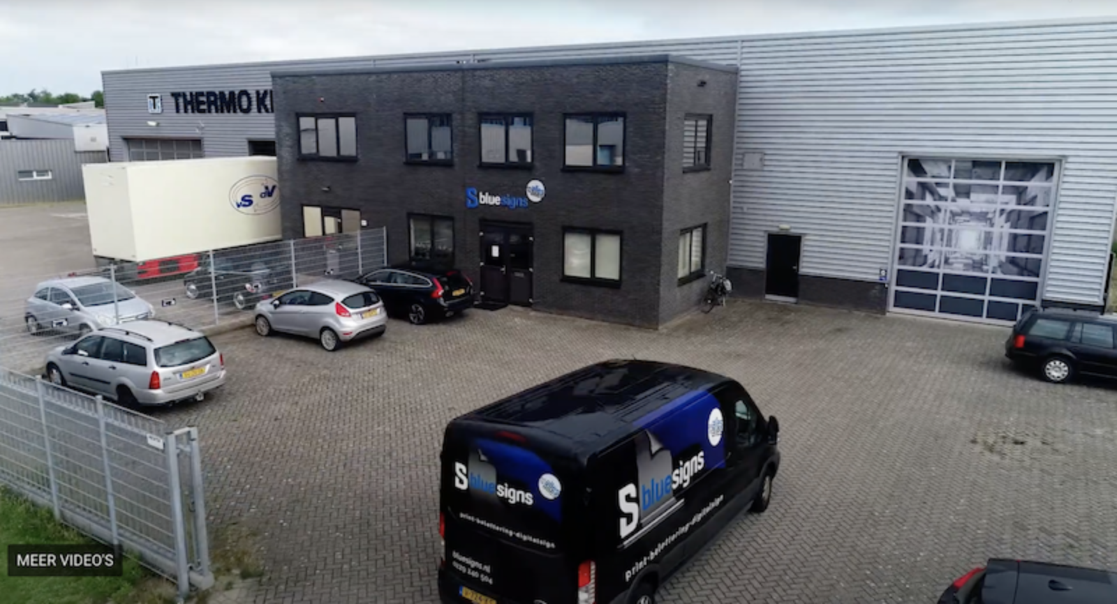 Bluesigns Gebouw Buitenaanzicht Zwaag